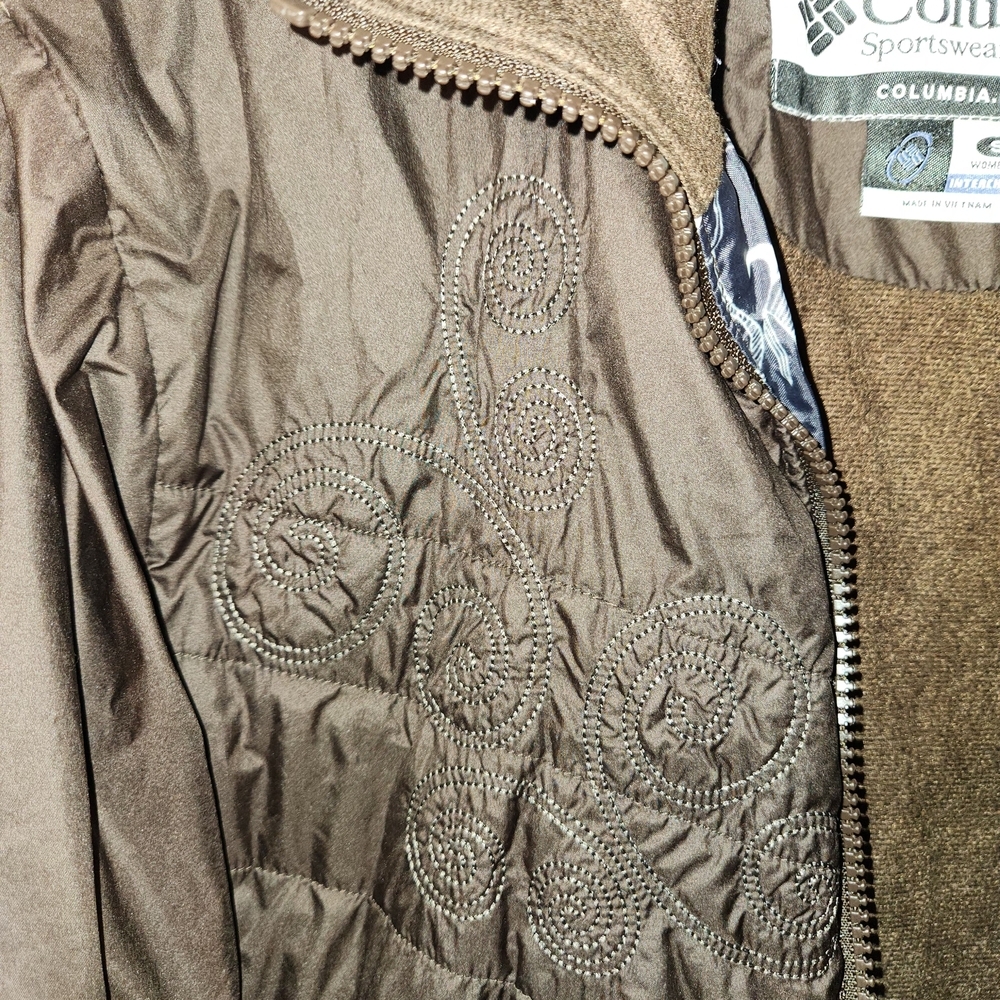 Columbia Vintage Chocolate Embroided Quilted Jacket - Picture 3 of 12